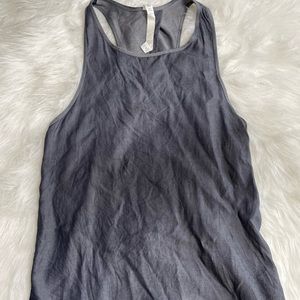 Open back Lululemon top. Lightweight material.